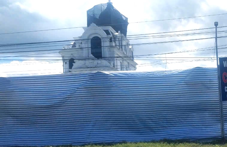 Đ&atilde; hết hạn th&aacute;o dỡ, căn biệt thự x&acirc;y tr&aacute;i ph&eacute;p ở B&igrave;nh Thuận vẫn trơ gan- Ảnh 1.