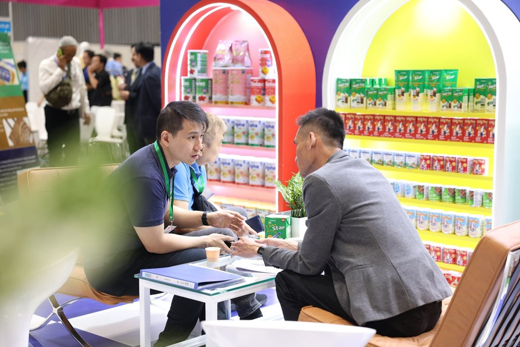 Tập trung c&aacute;c thị trường mới nổi, tham gia c&aacute;c chuỗi cung ứng to&agrave;n cầu gi&uacute;p Vinamilk mở rộng thị trường xuất khẩu đến c&aacute;c khu vực như Ch&acirc;u &Uacute;c, Nam Mỹ&hellip;