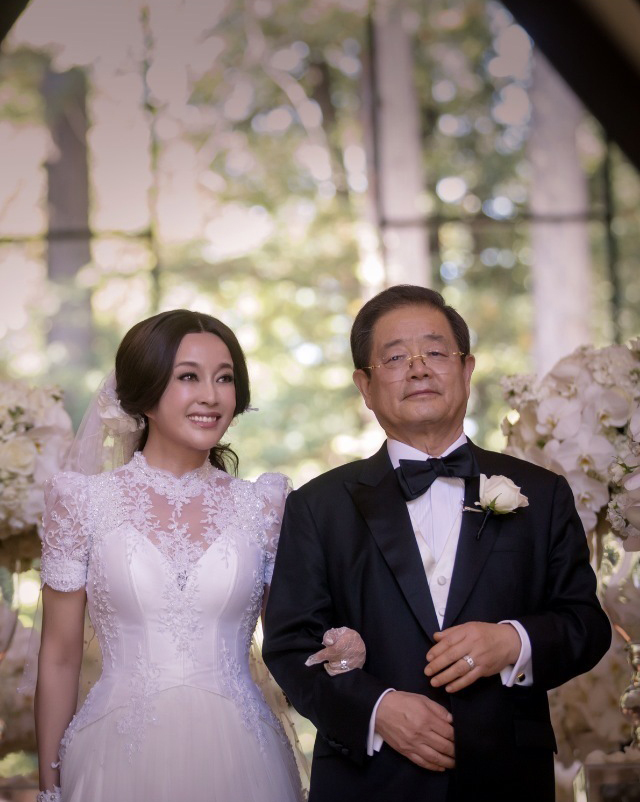 "V&otilde; Tắc Thi&ecirc;n" Lưu Hiểu Kh&aacute;nh l&ecirc;n tiếng khi bị lộ "đoạn ghi &acirc;m nhạy cảm"- Ảnh 1.