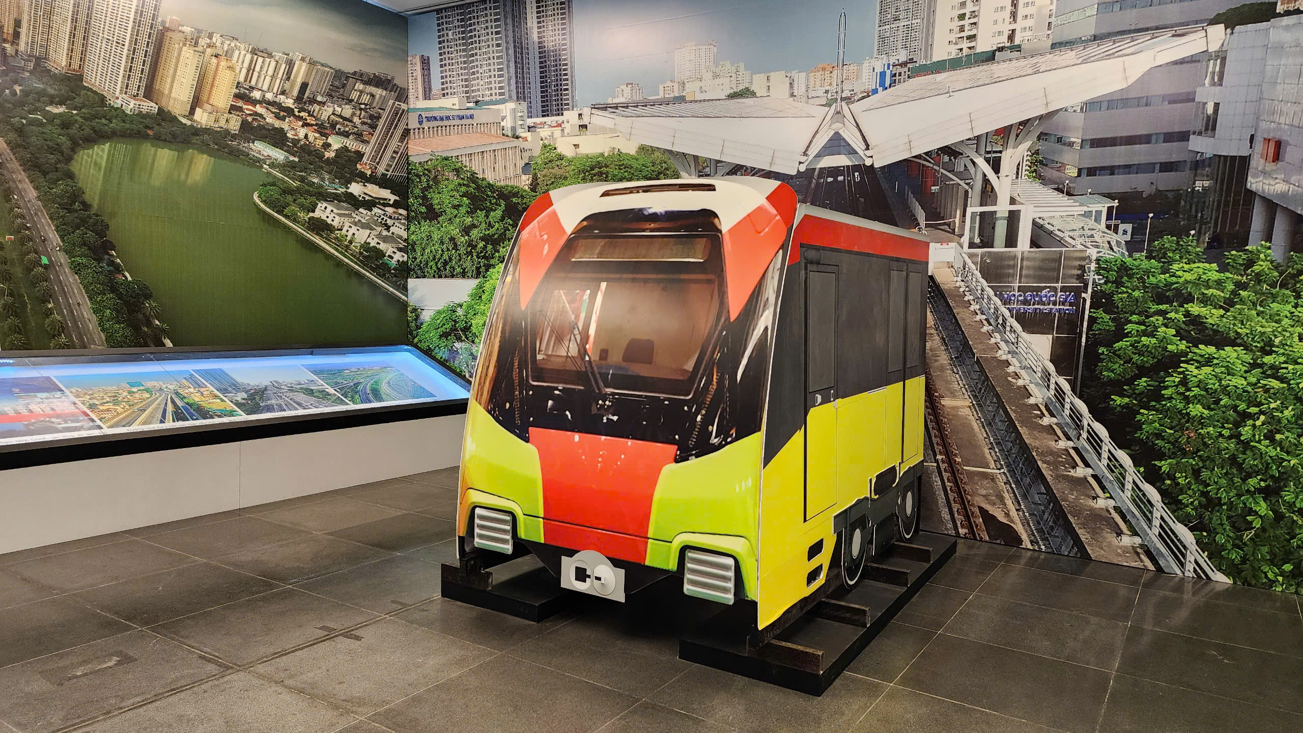 Khám phá không gian 2.500m2 tái hiện thành tựu kinh tế, văn hóa, xã hội của Thủ đô- Ảnh 13. Khám phá không gian 2.500m2 tái hiện thành tựu kinh tế, văn hóa, xã hội của Thủ đô- Ảnh 13.