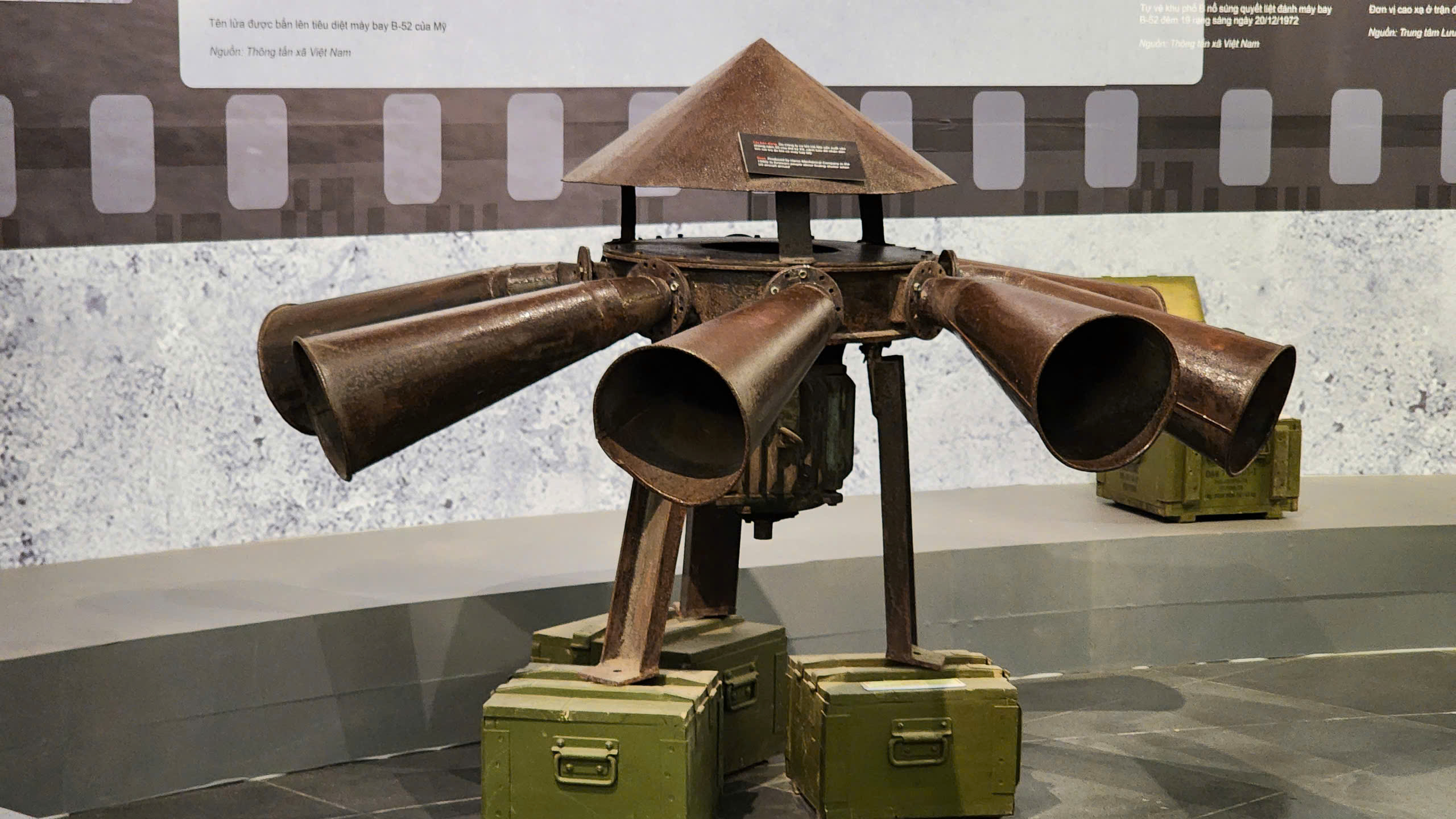 Khám phá không gian 2.500m2 tái hiện thành tựu kinh tế, văn hóa, xã hội của Thủ đô- Ảnh 9. Khám phá không gian 2.500m2 tái hiện thành tựu kinh tế, văn hóa, xã hội của Thủ đô- Ảnh 9.