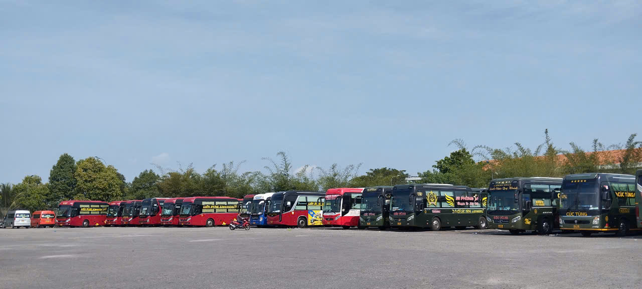 Khánh Hòa: Nhà xe Cúc Tùng bị xử lý do vi phạm quy định vận tải- Ảnh 2. Khánh Hòa: Nhà xe Cúc Tùng bị xử lý do vi phạm quy định vận tải- Ảnh 2.