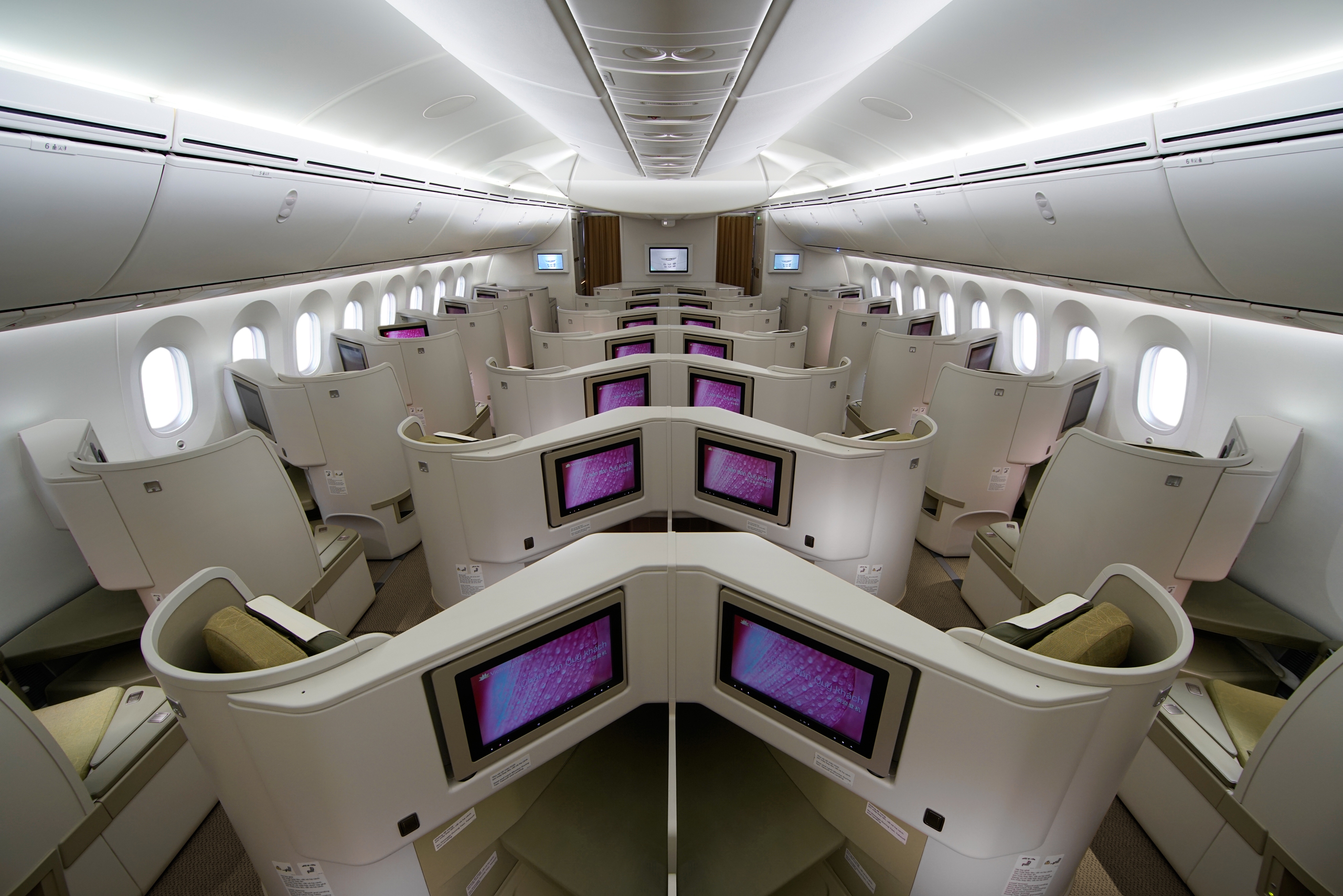 Vietnam Airlines "bắt tay" Safran Seats bảo dưỡng v&agrave; n&acirc;ng cấp m&aacute;y bay- Ảnh 2.