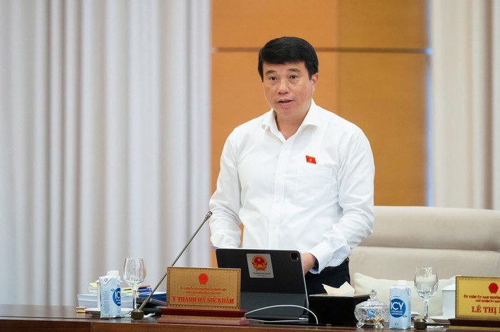 Chủ tịch Quốc hội: "Phải để người ta thấy đoàn giám sát đến là mừng, là vui"- Ảnh 1. Chủ tịch Quốc hội: "Phải để người ta thấy đoàn giám sát đến là mừng, là vui"- Ảnh 1.