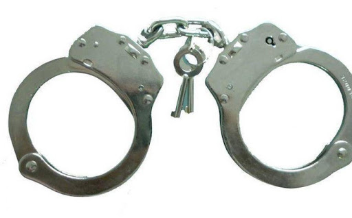 Long An: Khởi tố đối tượng đ&aacute;nh thiếu t&aacute; c&ocirc;ng an thương t&iacute;ch- Ảnh 1.