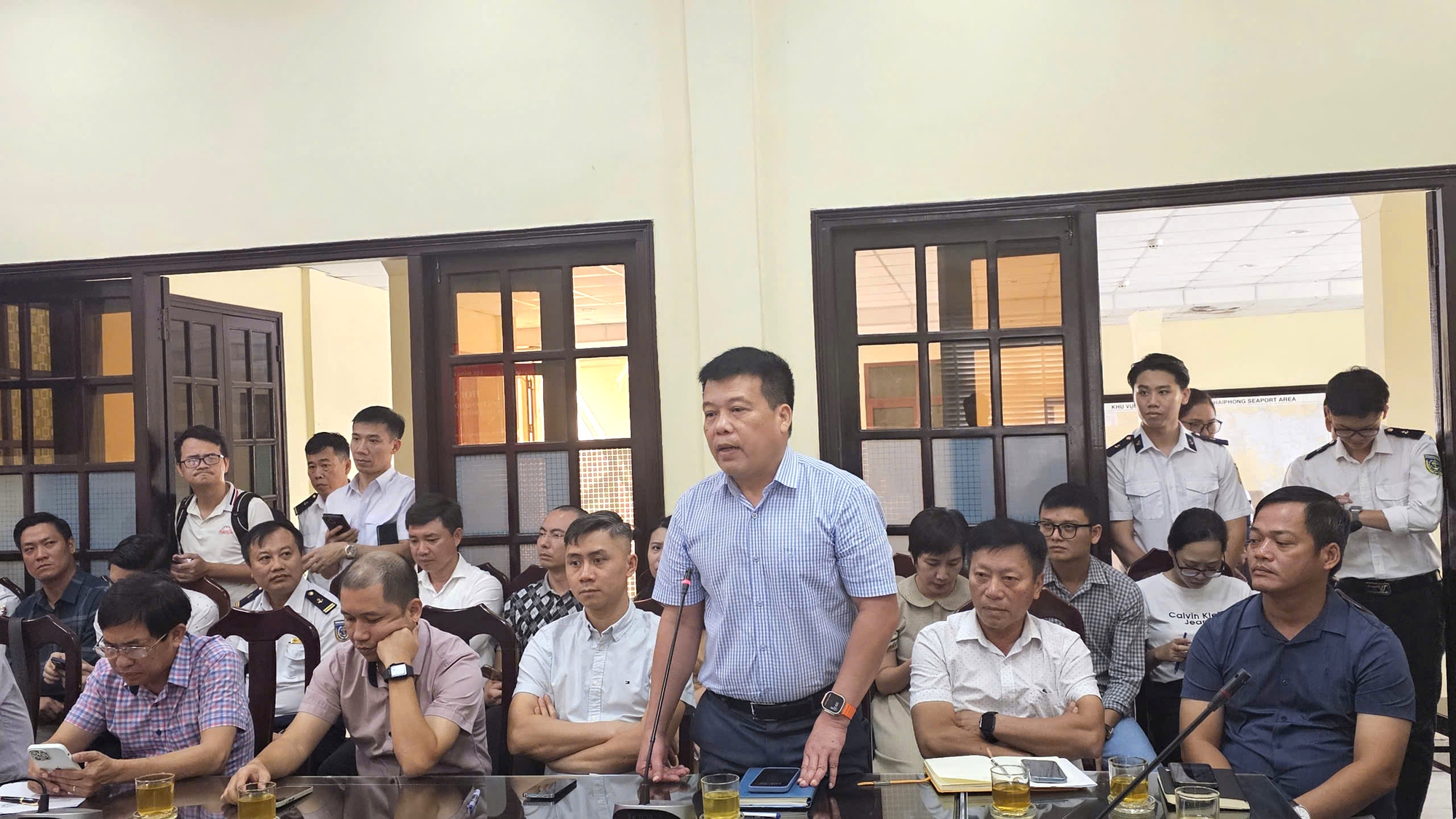 Hội nghị đối thoại với hơn 70 doanh nghiệp thuộc lĩnh vực h&agrave;ng hải v&agrave; cảng vụ miền Bắc- Ảnh 2.