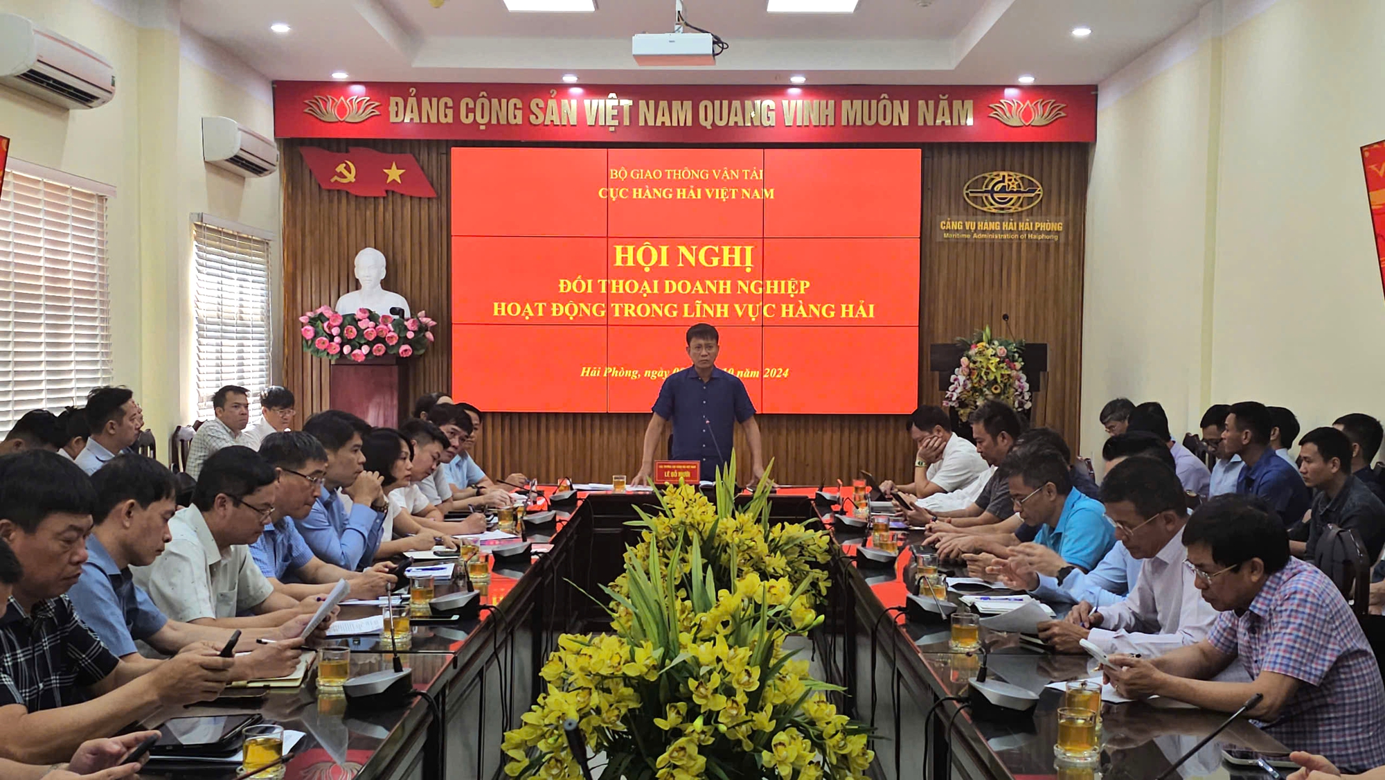 Hội nghị đối thoại với hơn 70 doanh nghiệp thuộc lĩnh vực h&agrave;ng hải v&agrave; cảng vụ miền Bắc- Ảnh 1.