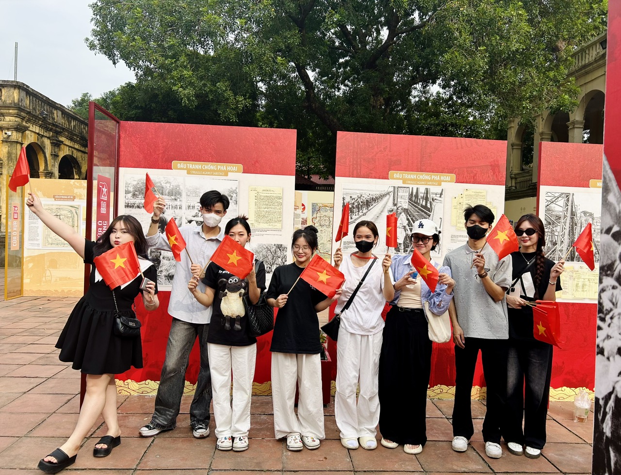 Kỷ niệm 70 năm Ng&agrave;y Giải ph&oacute;ng Thủ đ&ocirc;: K&yacute; ức H&agrave; Nội qua những cửa &ocirc;- Ảnh 11.