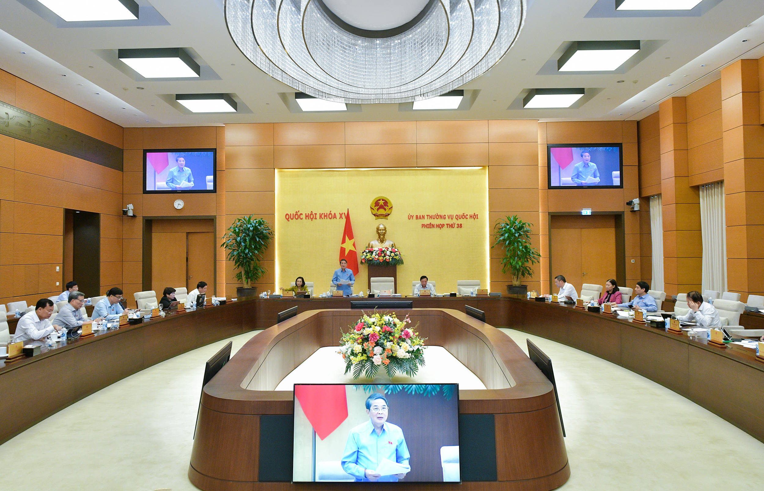 Chậm giải ng&acirc;n đầu tư c&ocirc;ng kh&ocirc;ng chỉ nằm ở luật- Ảnh 3.