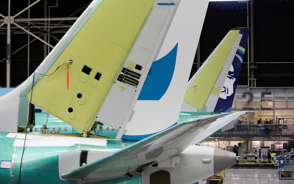 FAA đề xuất đẩy nhanh quá trình cấp phép các dòng máy bay thương mại mới- Ảnh 2. FAA cảnh báo thêm nguy cơ lỗi trên dòng máy bay Boeing 737