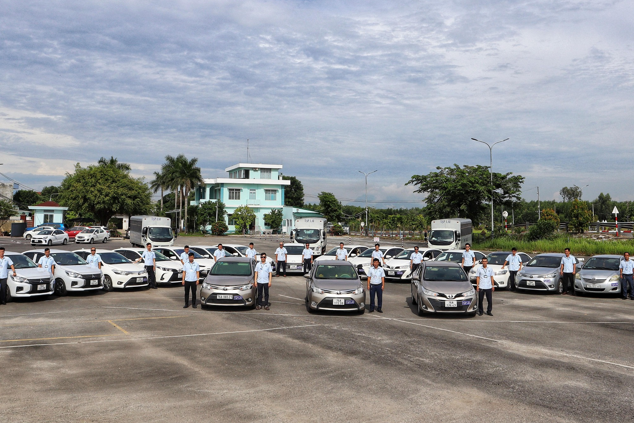 Quảng Ng&atilde;i: Ứng dụng c&ocirc;ng nghệ chống gian lận trong s&aacute;t hạch l&aacute;i xe- Ảnh 3.