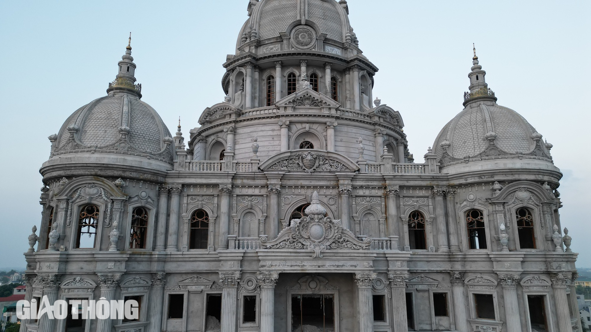 Cận cảnh l&acirc;u đ&agrave;i của đại gia xăng dầu ở Ph&uacute; Thọ nợ thuế- Ảnh 11.