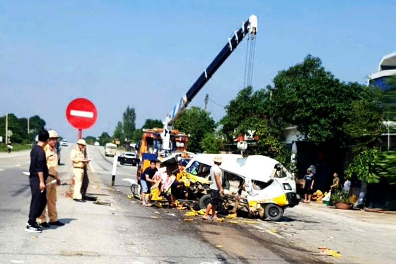 Hiện trường vụ tai nạn - Ảnh: B&aacute;o H&agrave; Tĩnh.