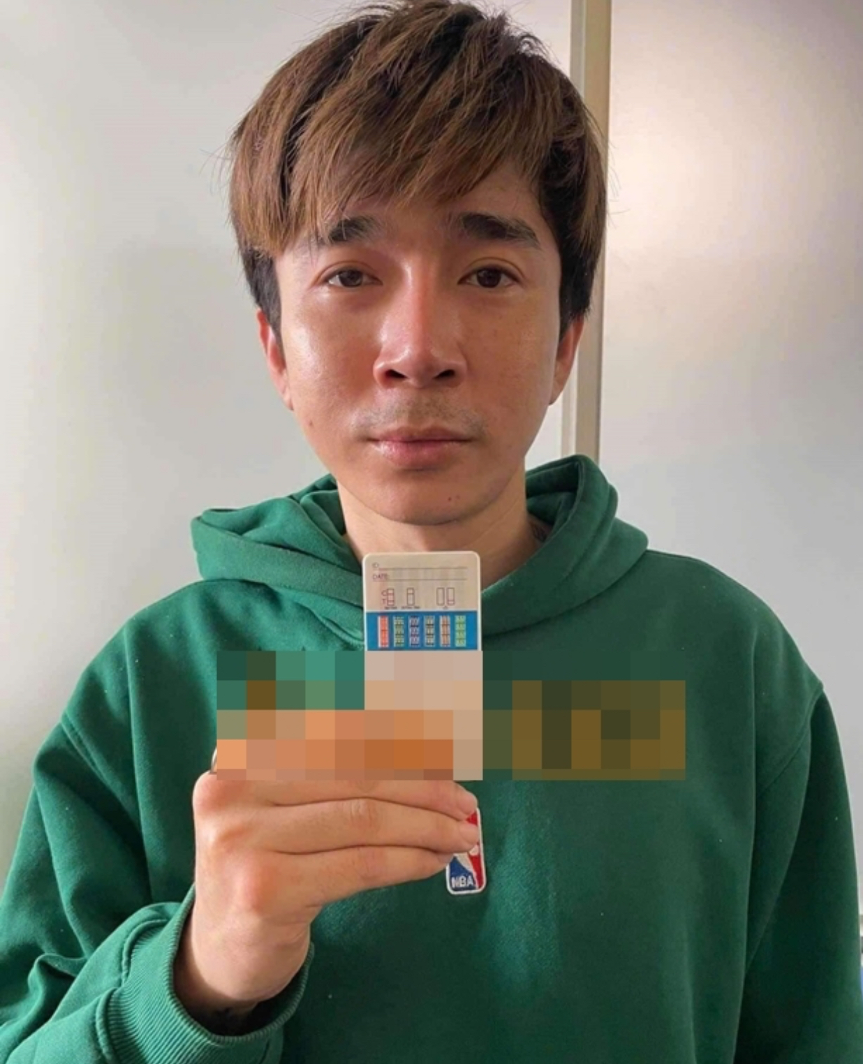 Ca sĩ Chi D&acirc;n, người mẫu An T&acirc;y bị tạm giữ nghi li&ecirc;n quan ma t&uacute;y- Ảnh 2.