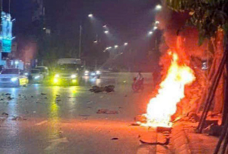 Danh t&iacute;nh 6 người thương vong vụ 3 xe m&aacute;y va chạm, bốc ch&aacute;y ở H&agrave; Nội- Ảnh 1.