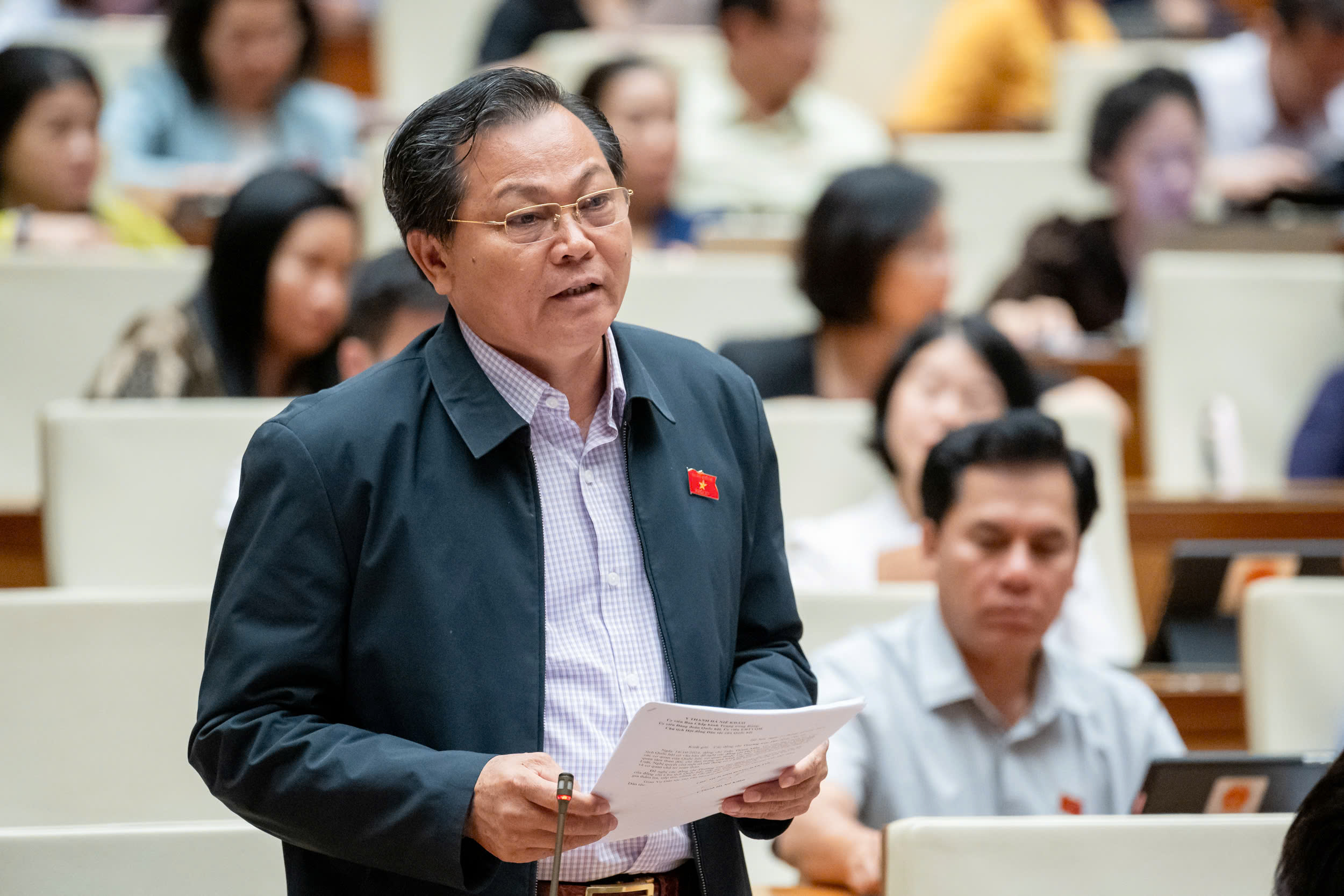 Bộ trưởng Y tế từng đeo khẩu trang thử mua thuốc kh&ocirc;ng đơn- Ảnh 4.