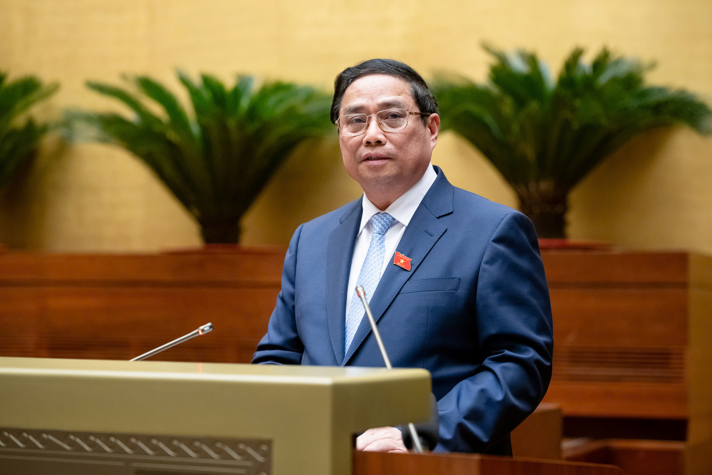 Thủ tướng: Đầu tư v&agrave;o c&ocirc;ng tr&igrave;nh hạ tầng giao th&ocirc;ng quốc gia để tạo sự đột ph&aacute;- Ảnh 1.