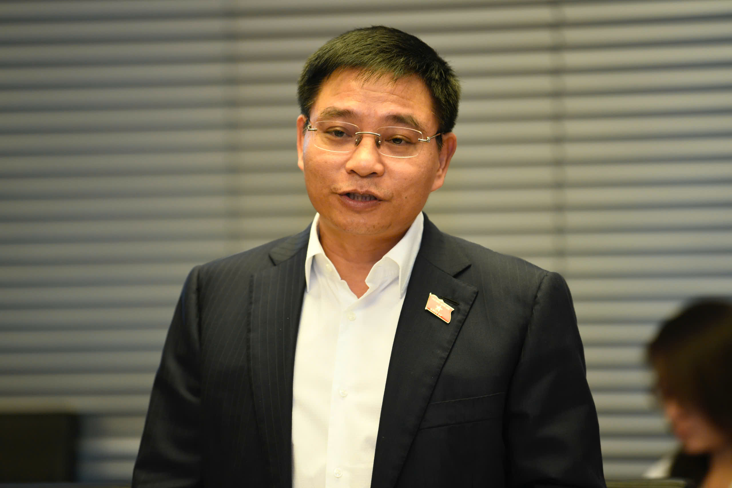 Bộ trưởng GTVT l&agrave;m r&otilde; những băn khoăn về dự &aacute;n đường sắt tốc độ cao Bắc - Nam- Ảnh 2.