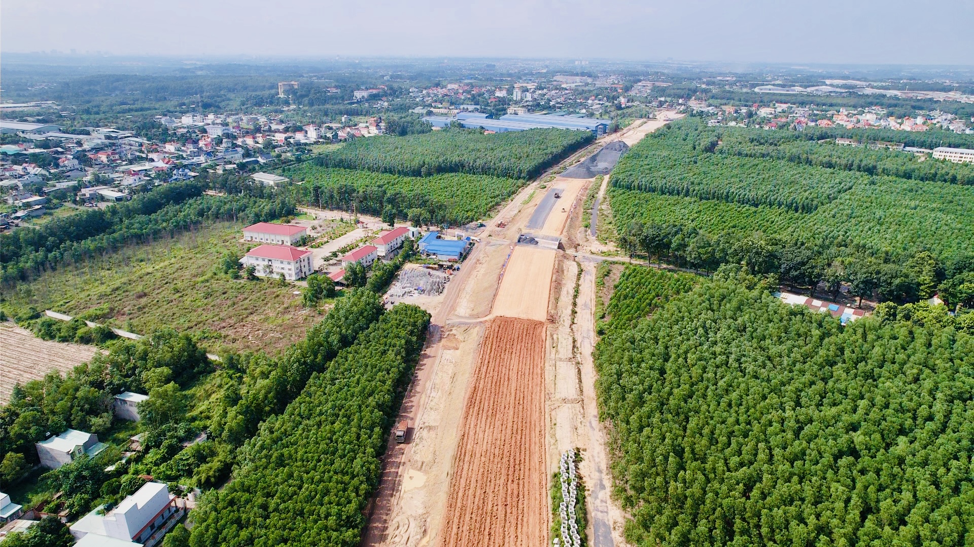 Nỗ lực th&ocirc;ng xe cao tốc Bi&ecirc;n H&ograve;a - Vũng T&agrave;u đoạn 3 v&agrave;o 30/4/2025- Ảnh 7.