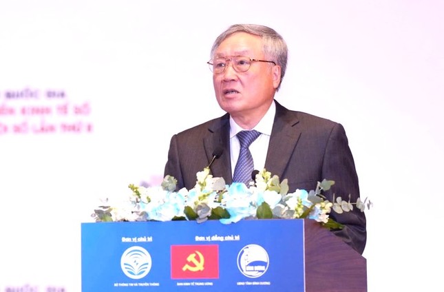 Ph&oacute; thủ tướng: Chuyển đổi số phải lấy người d&acirc;n, doanh nghiệp l&agrave; trung t&acirc;m- Ảnh 2.
