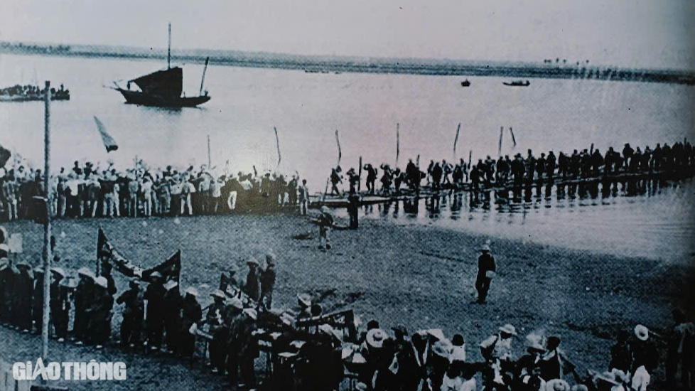 &Ocirc;n lại kh&ocirc;ng kh&iacute; lịch sử 200 ng&agrave;y tập kết ra Bắc tại C&agrave; Mau- Ảnh 4.