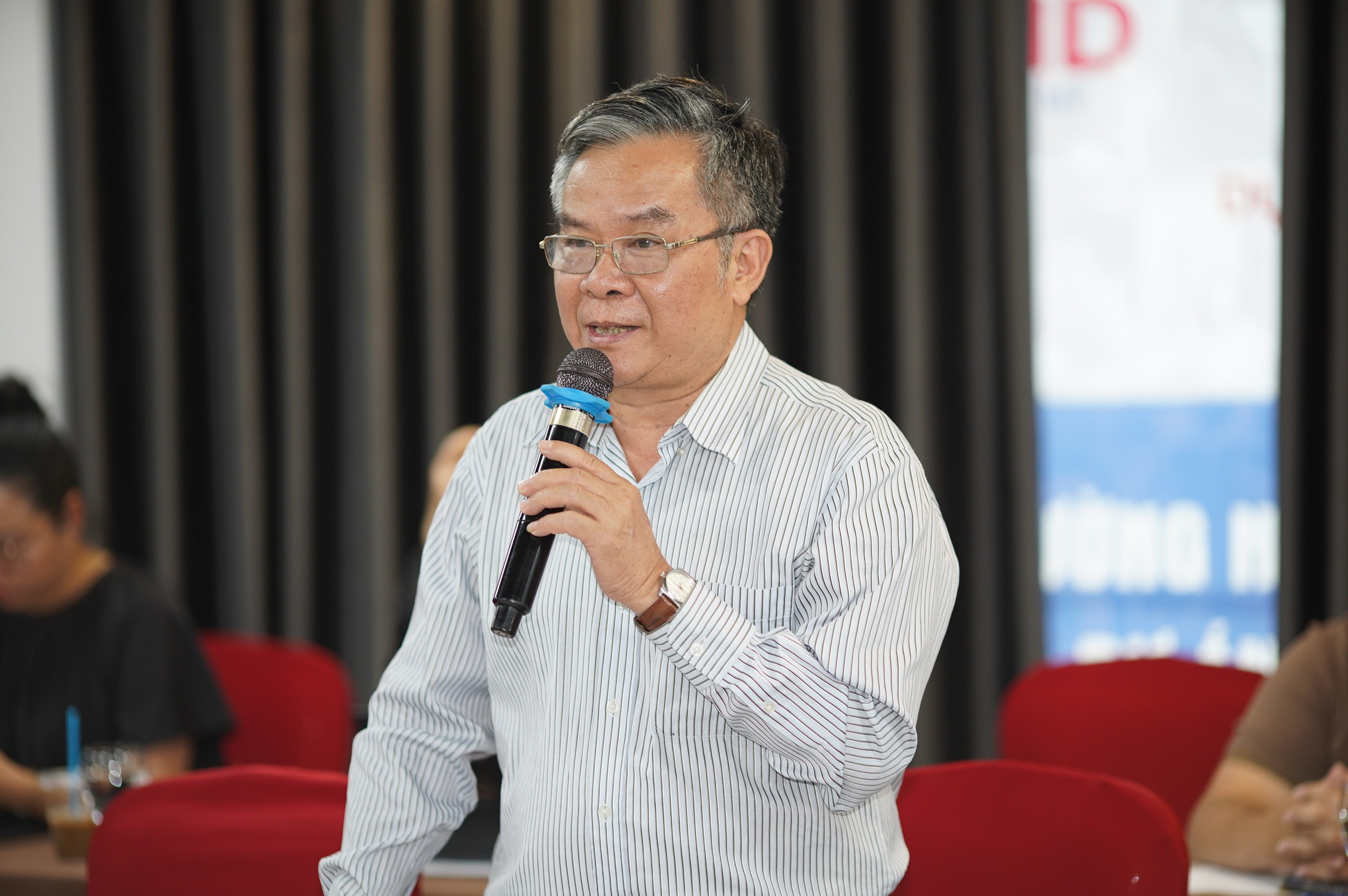 Chuy&ecirc;n gia b&agrave;n giải ph&aacute;p bảo vệ an to&agrave;n trẻ em tr&ecirc;n xe &ocirc; t&ocirc;- Ảnh 10.