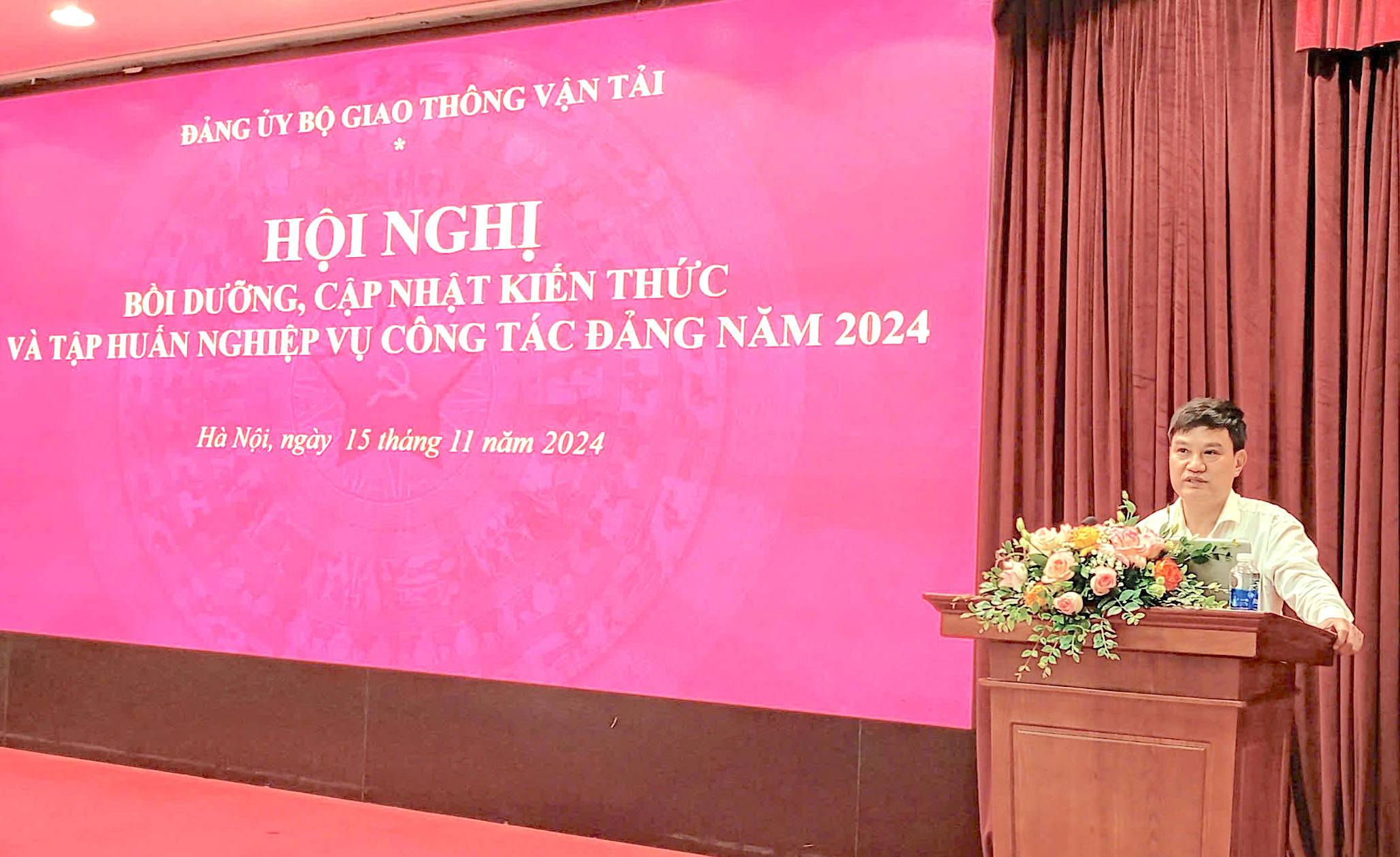 Đảng ủy Bộ GTVT qu&aacute;n triệt văn bản mới, tập huấn nghiệp vụ c&ocirc;ng t&aacute;c đảng- Ảnh 1.