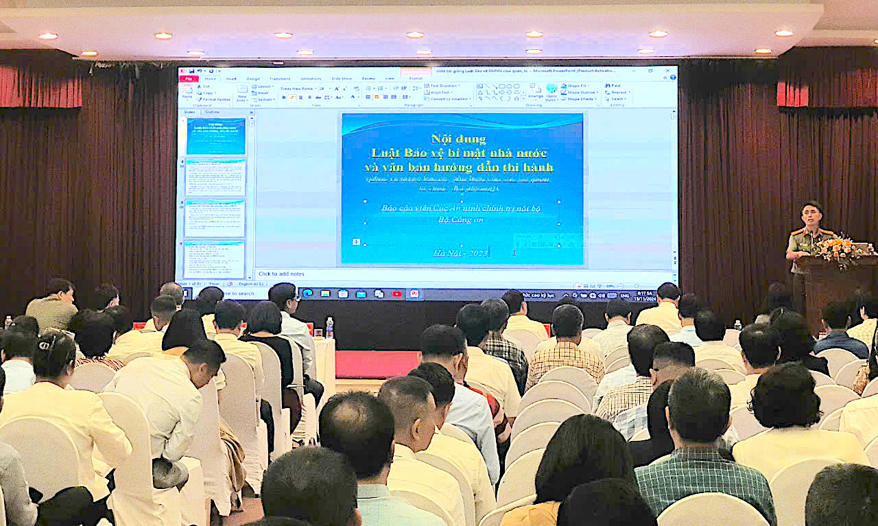 Đảng ủy Bộ GTVT qu&aacute;n triệt văn bản mới, tập huấn nghiệp vụ c&ocirc;ng t&aacute;c đảng- Ảnh 2.