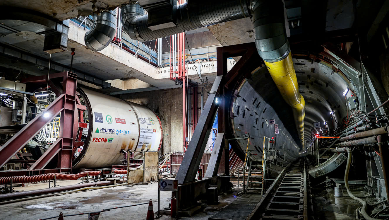 B&ecirc;n trong 600 m&eacute;t đường hầm metro Nhổn - ga H&agrave; Nội c&oacute; g&igrave;? - Ảnh 11.