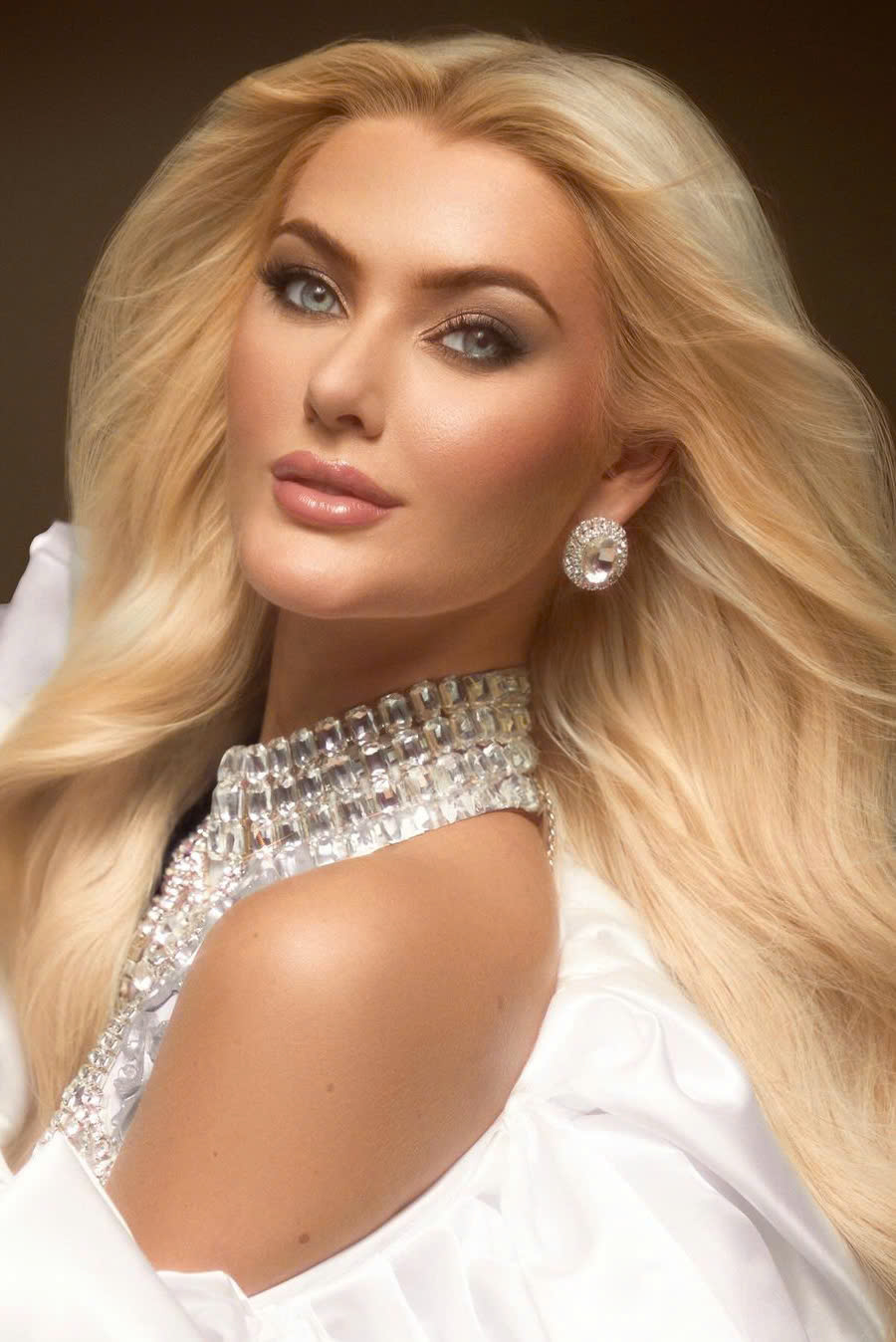 Victoria Kj&aelig;r Theilvig - Kỷ nguy&ecirc;n sắc đẹp mới của Miss Universe lần thứ 73- Ảnh 4.