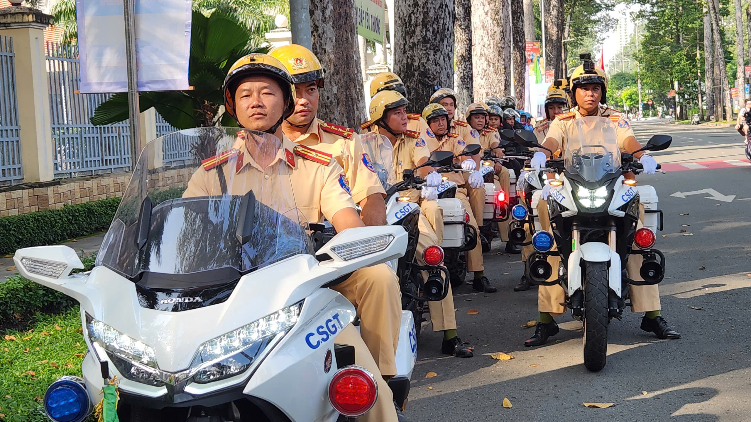 H&atilde;y đi chậm lại v&igrave; tương lai trẻ thơ- Ảnh 7.