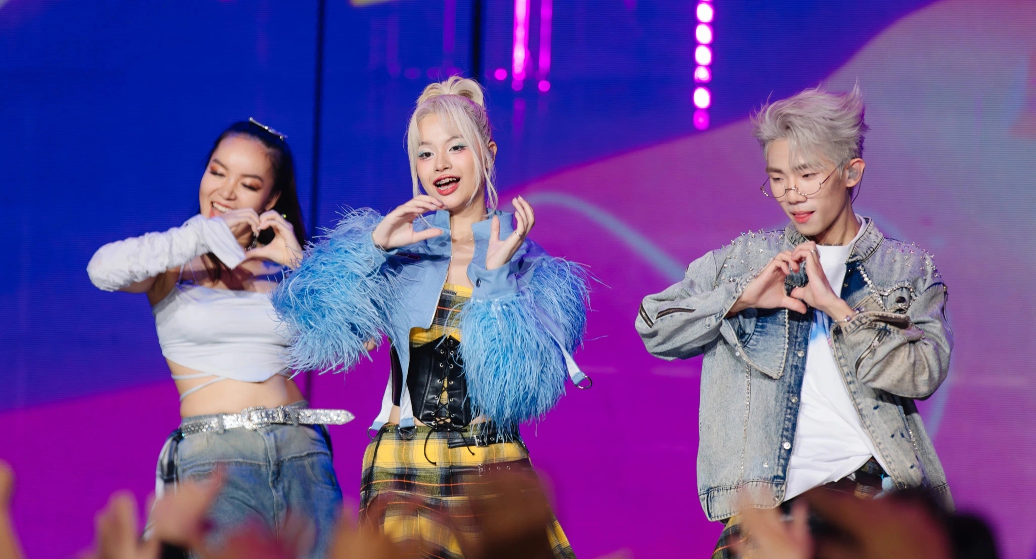 Rap Việt m&ugrave;a 4: B Ray đối đầu trực diện với Karik- Ảnh 1.