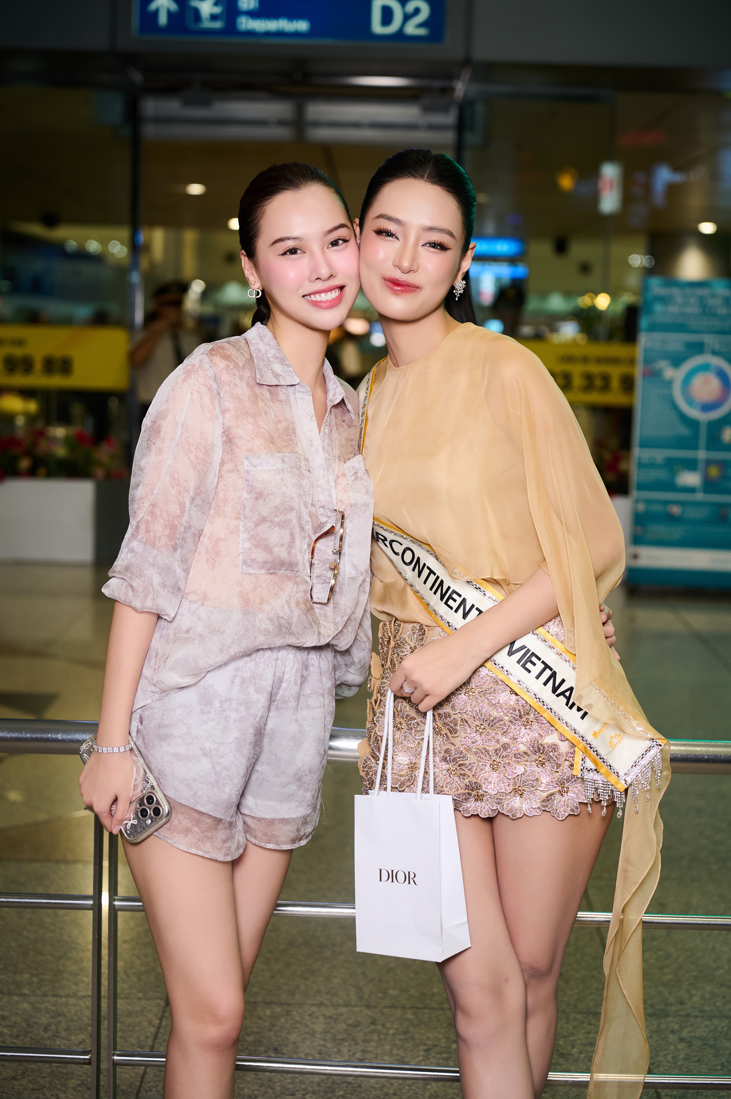 &Aacute; hậu B&ugrave;i Kh&aacute;nh Linh ch&iacute;nh thức l&ecirc;n đường sang Ai Cập tham dự Miss Intercontinental 2024- Ảnh 5.