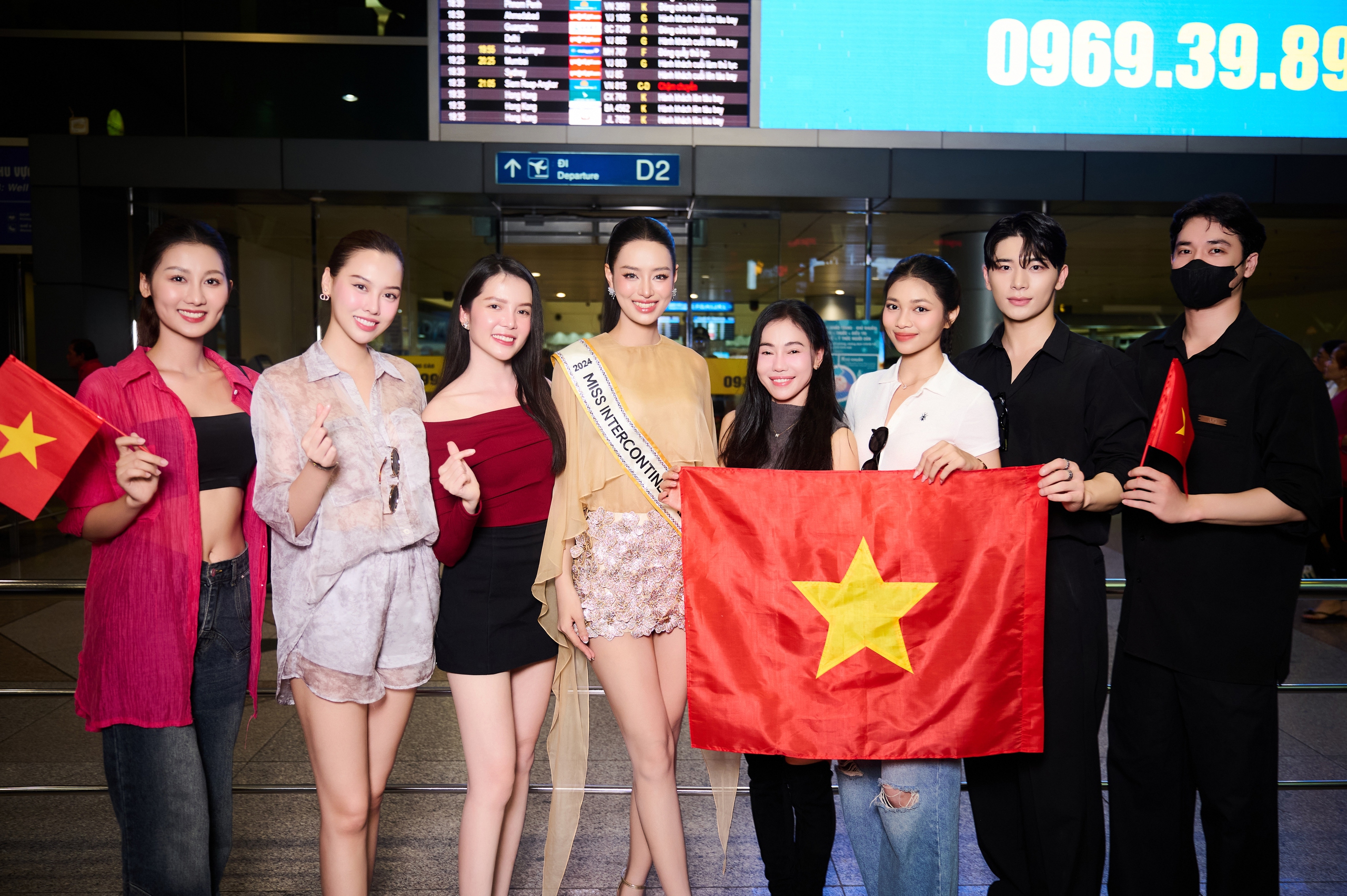 &Aacute; hậu B&ugrave;i Kh&aacute;nh Linh ch&iacute;nh thức l&ecirc;n đường sang Ai Cập tham dự Miss Intercontinental 2024- Ảnh 1.