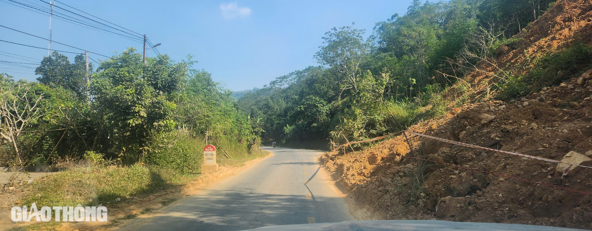 V&igrave; sao h&agrave;ng loạt điểm sạt lở ở Bắc Kạn chưa được khắc phục?- Ảnh 7.