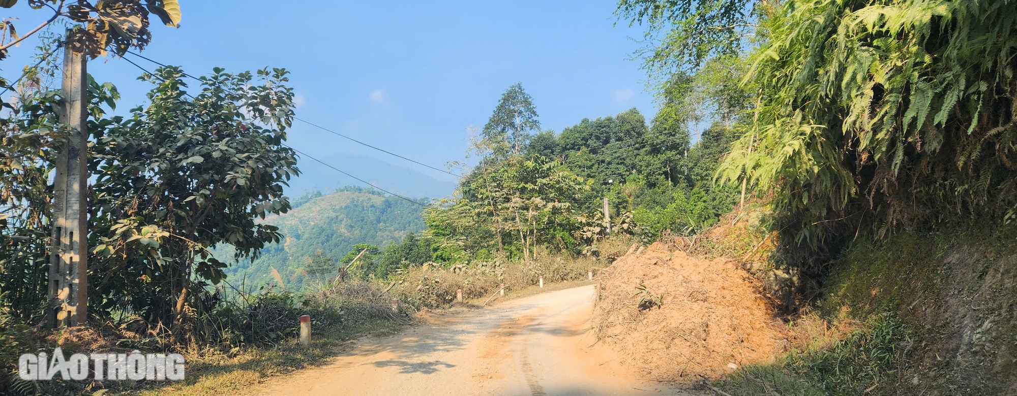 V&igrave; sao h&agrave;ng loạt điểm sạt lở ở Bắc Kạn chưa được khắc phục?- Ảnh 6.