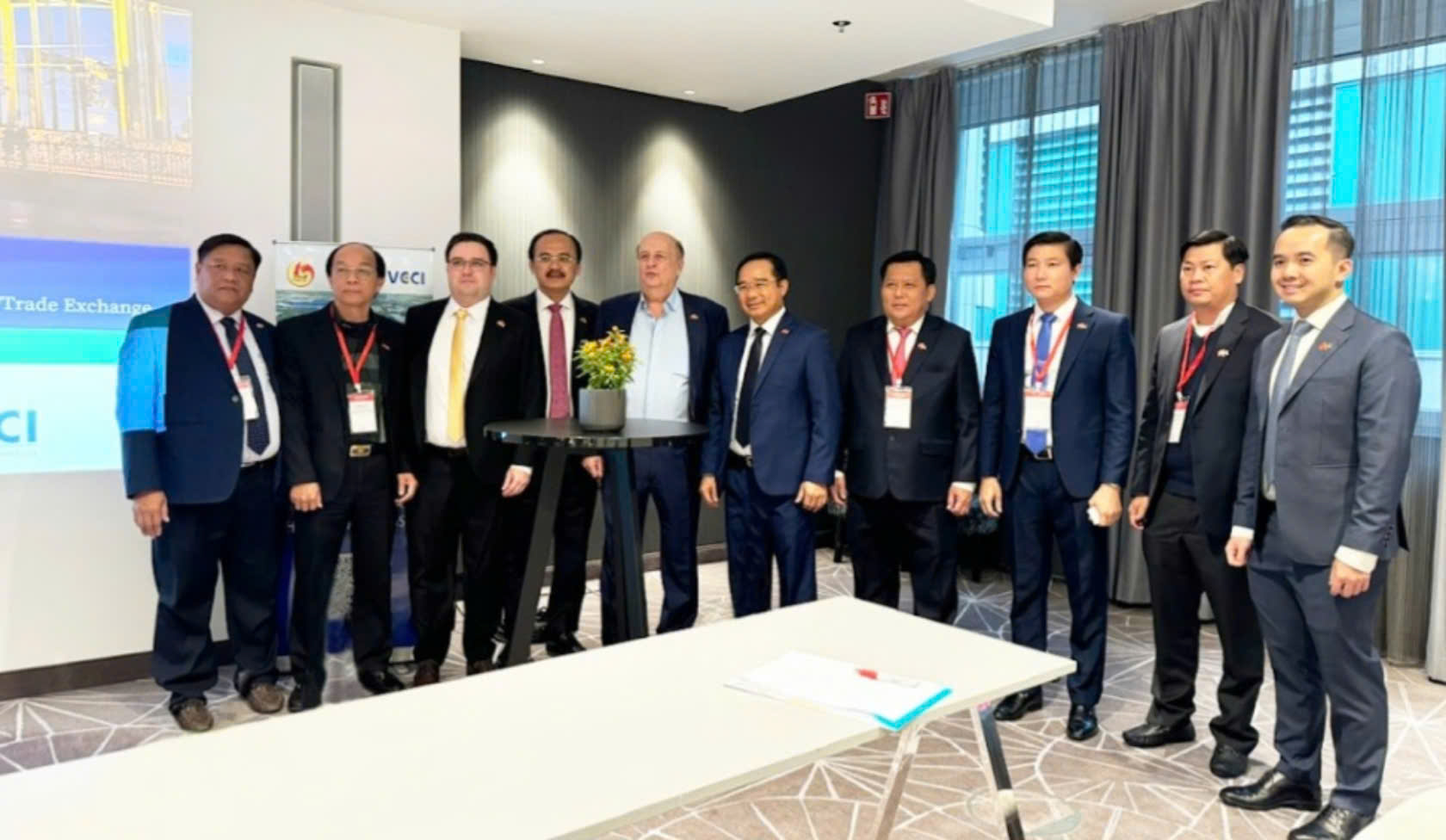 Tập đo&agrave;n của Đức đầu tư nh&agrave; m&aacute;y 30 triệu euro v&agrave;o cụm cảng quốc tế Long An- Ảnh 4.