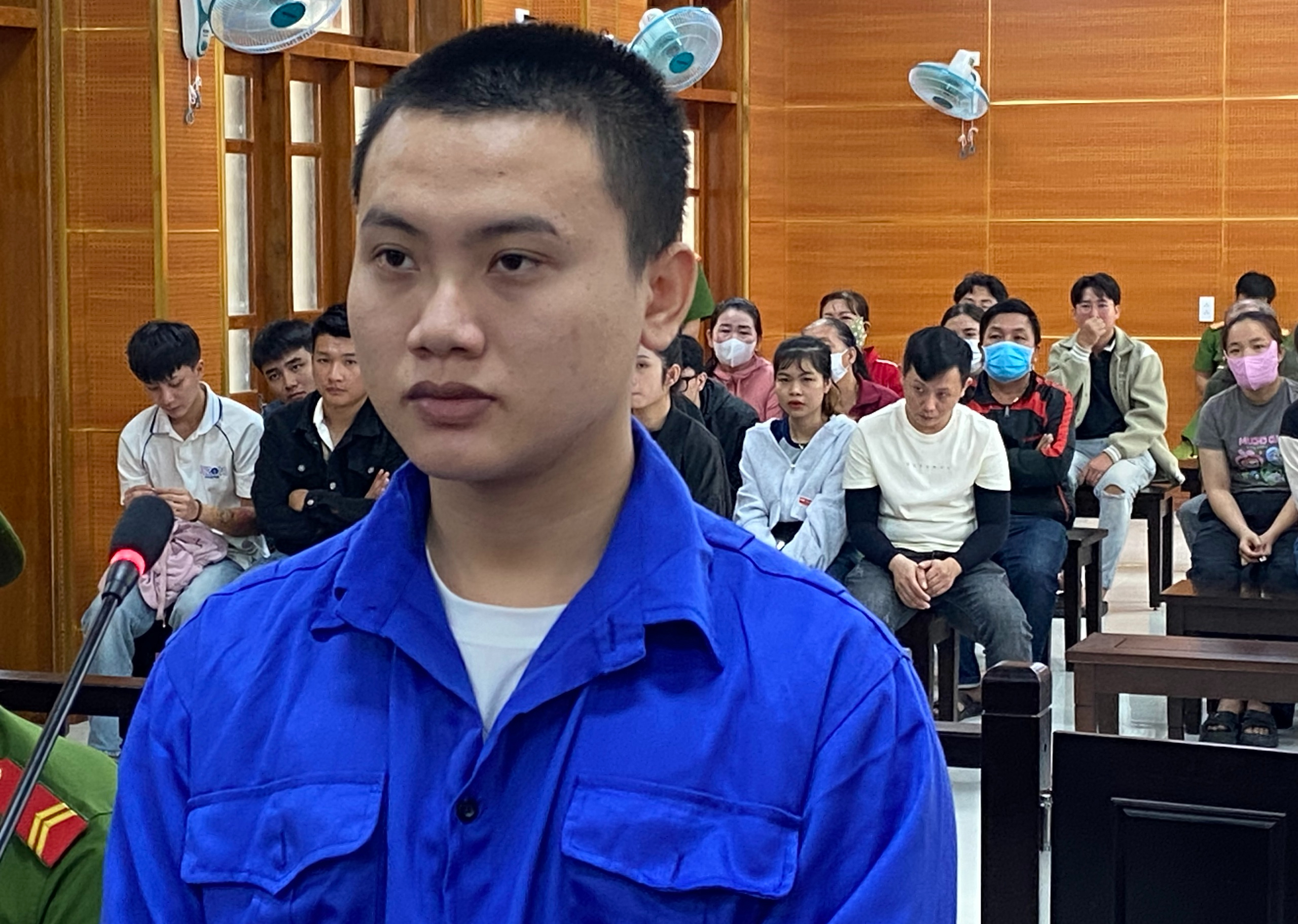 Đ&aacute;nh bạn nhậu tử vong, nam thanh ni&ecirc;n lĩnh &aacute;n 20 năm t&ugrave;- Ảnh 1.