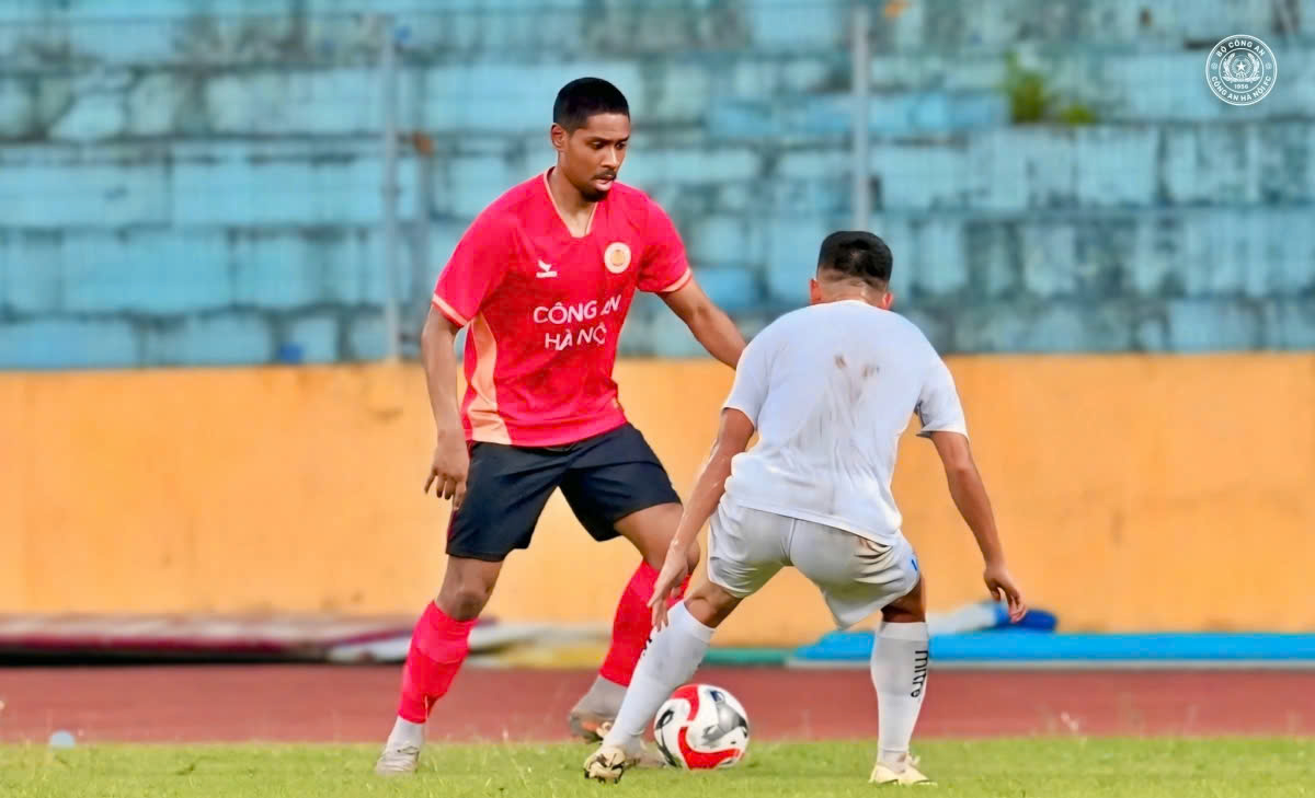 Sao Việt kiều đẳng cấp nhất V-League b&aacute;o tin cực vui cho HLV Kim Sang-sik- Ảnh 1.