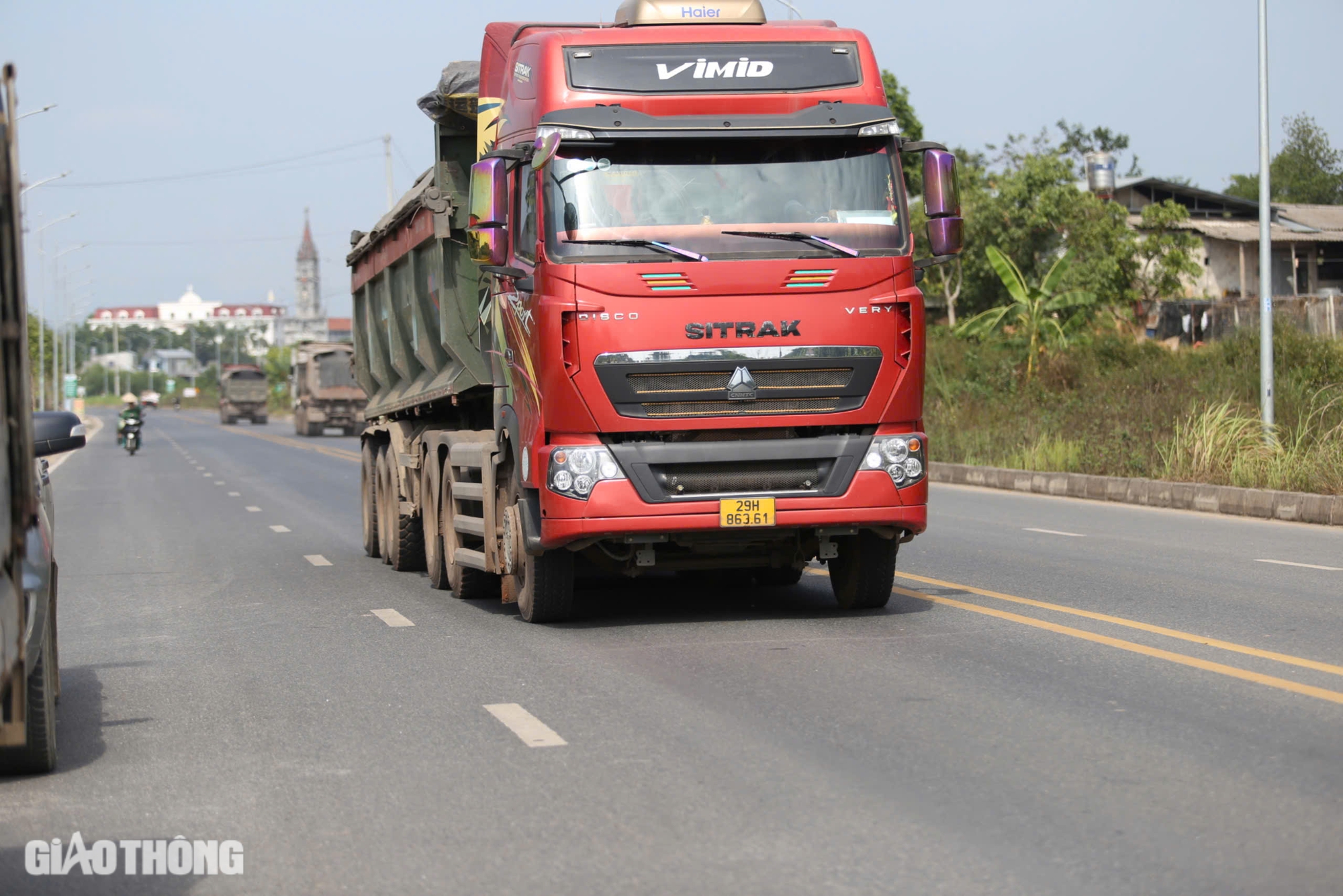 Đường trăm tỷ ở Thái Nguyên xuất hiện vệt lún sâu 10cm sau hơn một năm sử dụng- Ảnh 12. Đường trăm tỷ ở Thái Nguyên xuất hiện vệt lún sâu 10cm sau hơn một năm sử dụng- Ảnh 12.