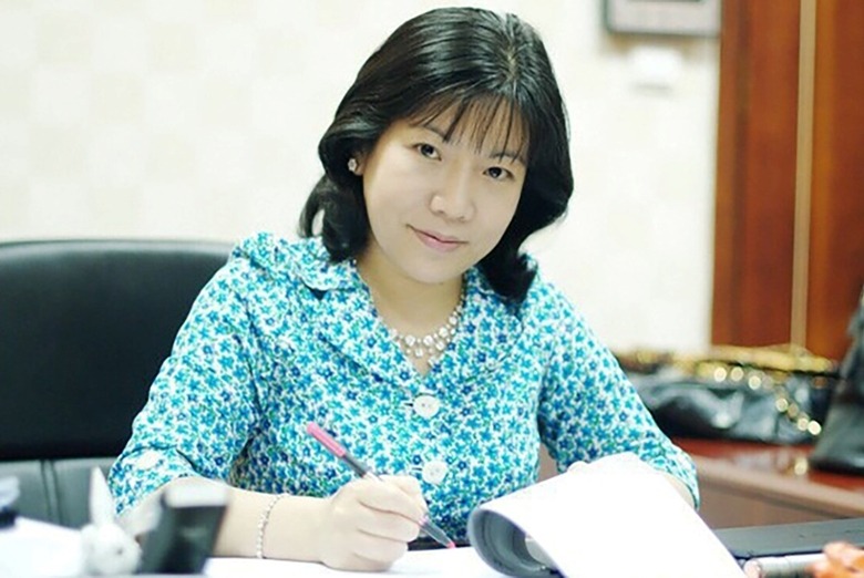 Truy tố một cựu vụ ph&oacute; nhận 200 triệu đồng từ C&ocirc;ng ty AIC- Ảnh 2.