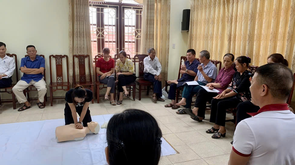 Tập huấn kỹ năng sơ cấp cứu nạn nhân TNGT cho hội viên chữ thập đỏ- Ảnh 2. Tập huấn kỹ năng sơ cấp cứu nạn nhân TNGT cho hội viên chữ thập đỏ- Ảnh 2.