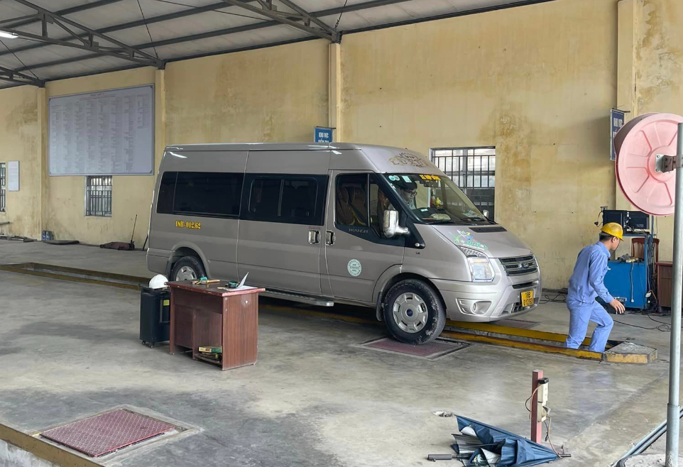 Chưa đến hạn đăng kiểm c&oacute; được đưa xe đi kiểm định?- Ảnh 2.