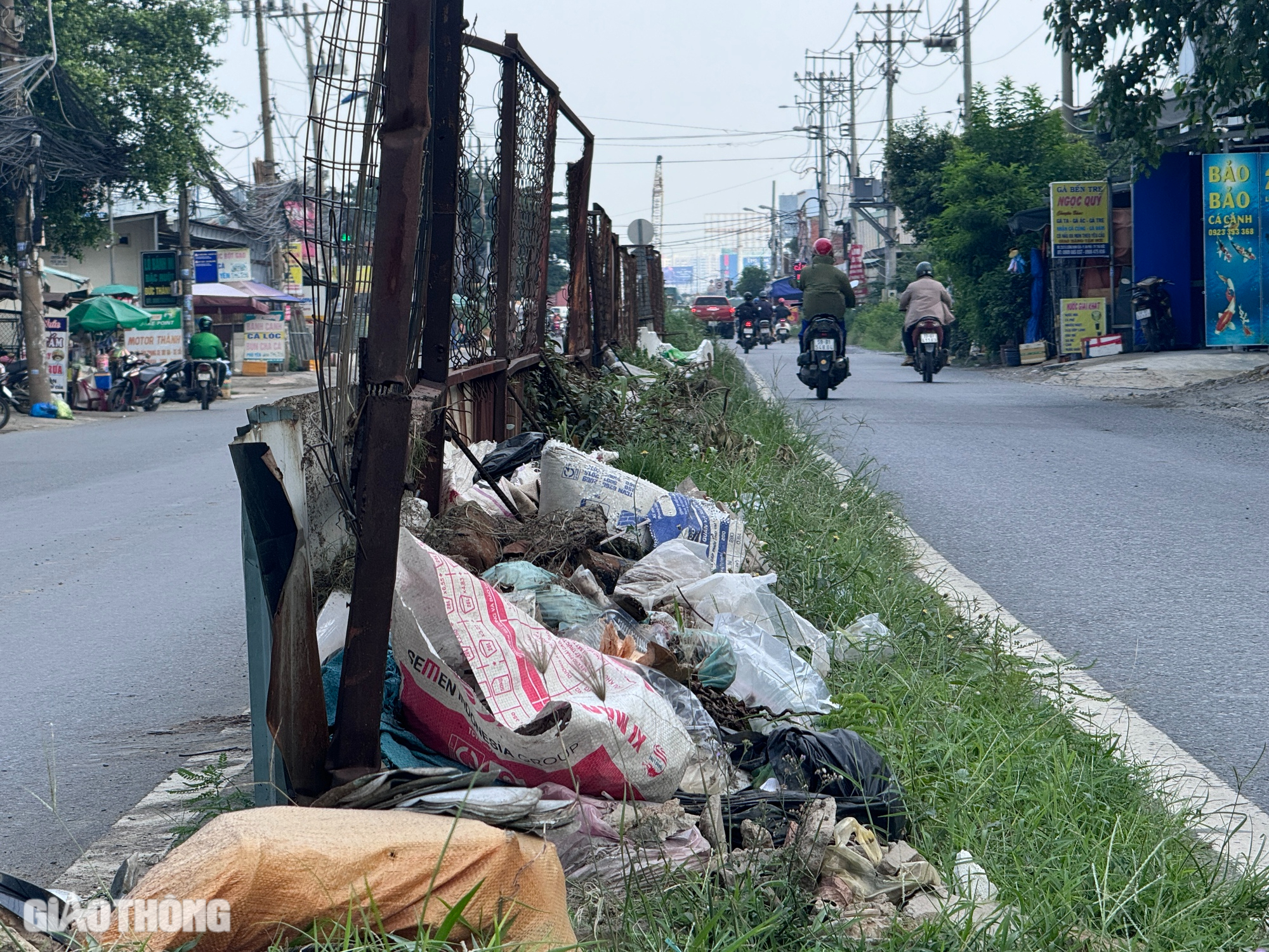 TP.HCM quyết gỡ vướng cho các dự án "đắp chiếu, phơi sương" trong tháng 12- Ảnh 3. TP.HCM quyết gỡ vướng cho các dự án "đắp chiếu, phơi sương" trong tháng 12- Ảnh 3.