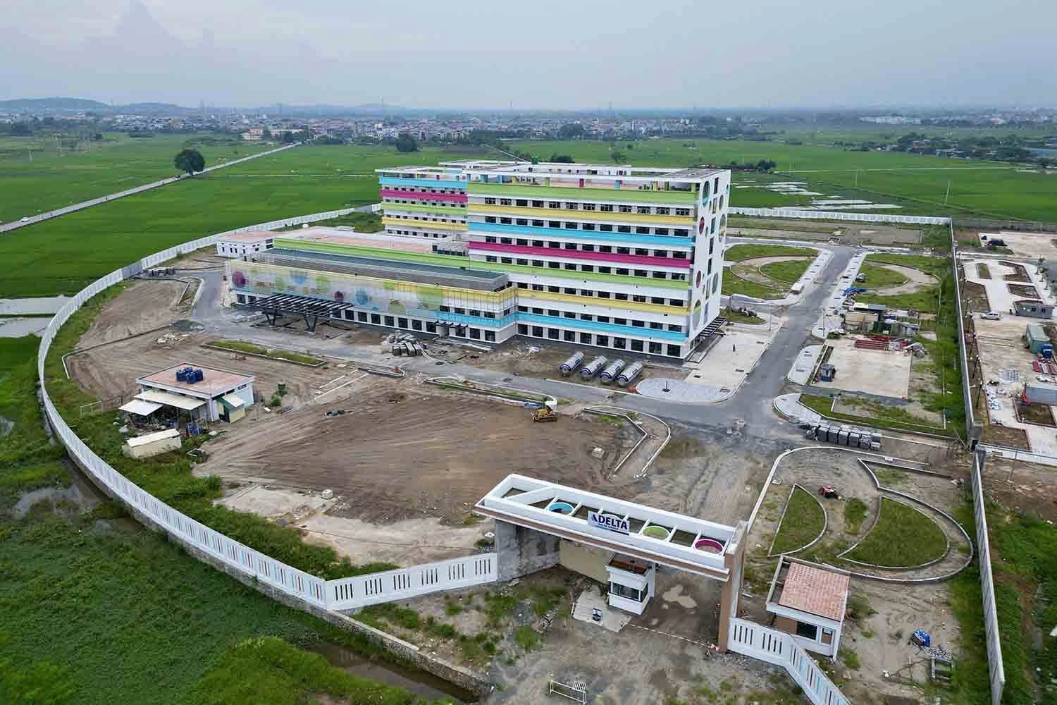 Sắp đầu tư 3 đường kết nối hai bệnh viện lớn ở huyện Quốc Oai, H&agrave; Nội- Ảnh 1.