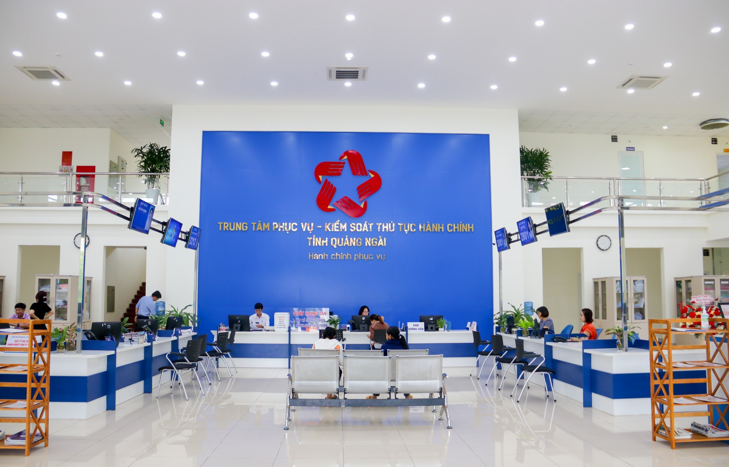 Đ&acirc;u l&agrave; b&iacute; quyết đưa Quảng Ng&atilde;i th&agrave;nh qu&aacute;n qu&acirc;n thanh to&aacute;n trực tuyến sử dụng dịch vụ c&ocirc;ng- Ảnh 1.