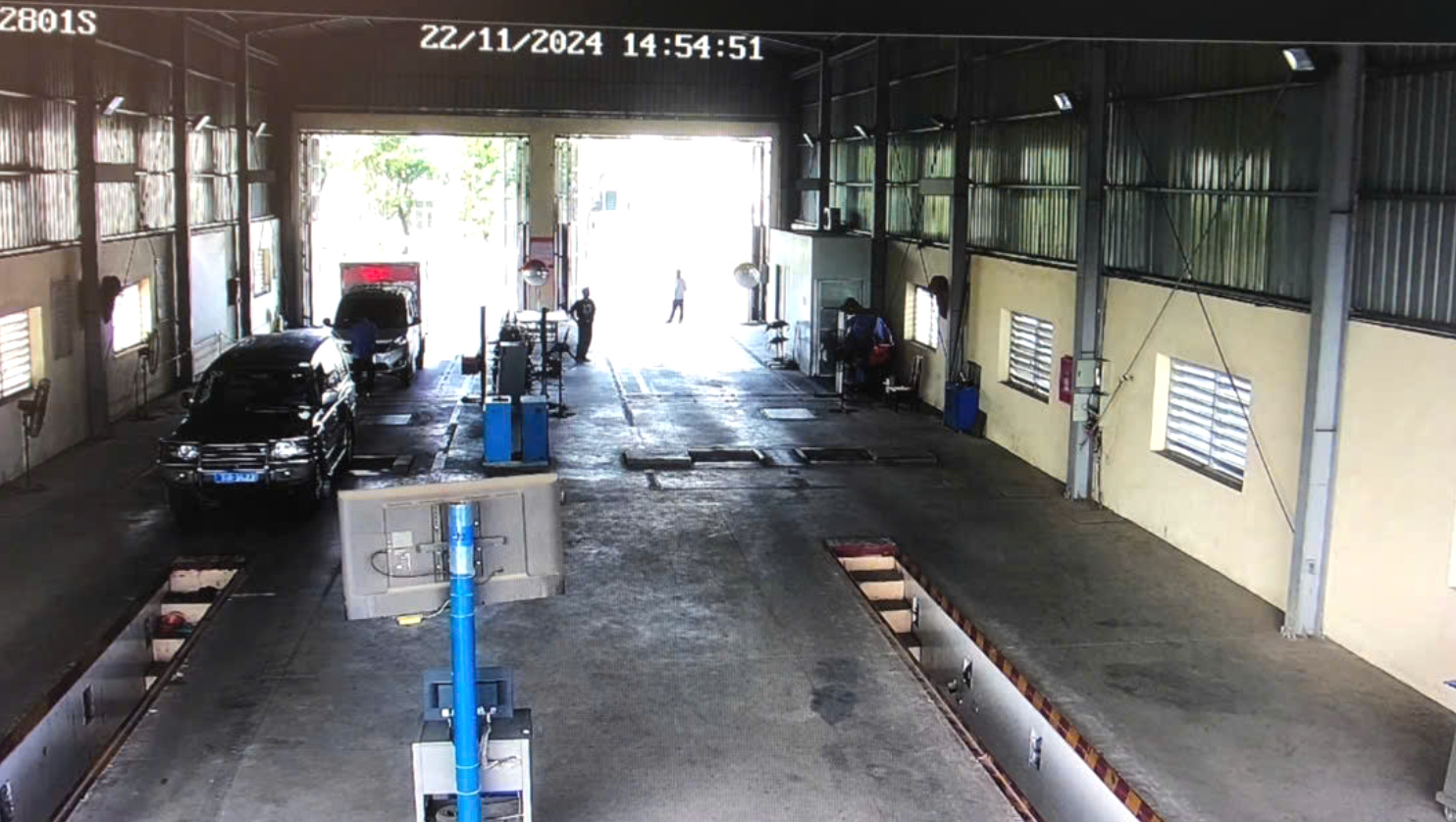 Hết cảnh &ugrave;n tắc đăng kiểm nhờ sửa đổi quy định mới- Ảnh 2.