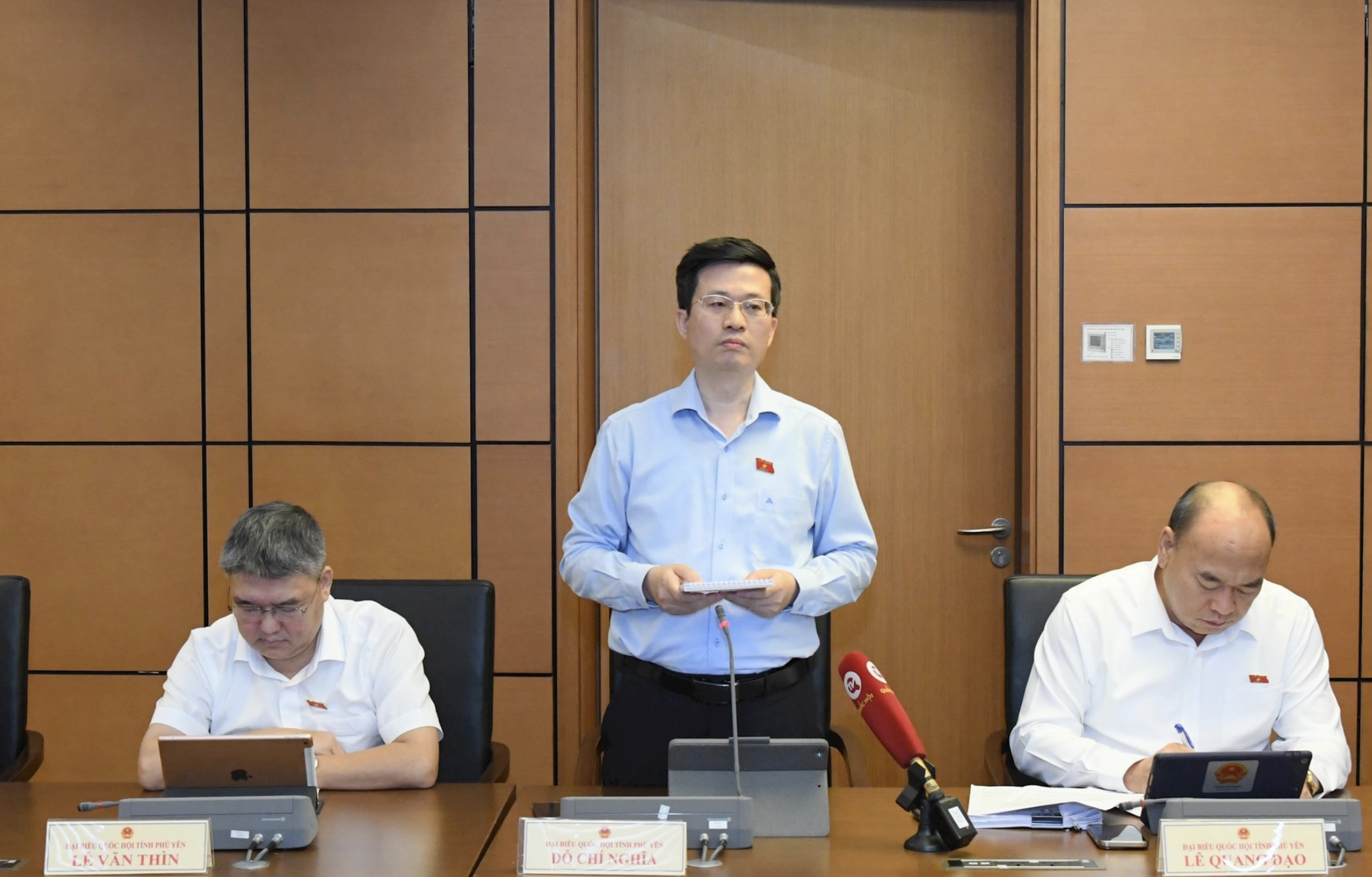 Đại biểu Quốc hội đề nghị ưu đãi thuế, hỗ trợ hoạt động báo chí- Ảnh 1. Đại biểu Quốc hội đề nghị ưu đãi thuế, hỗ trợ hoạt động báo chí- Ảnh 1.