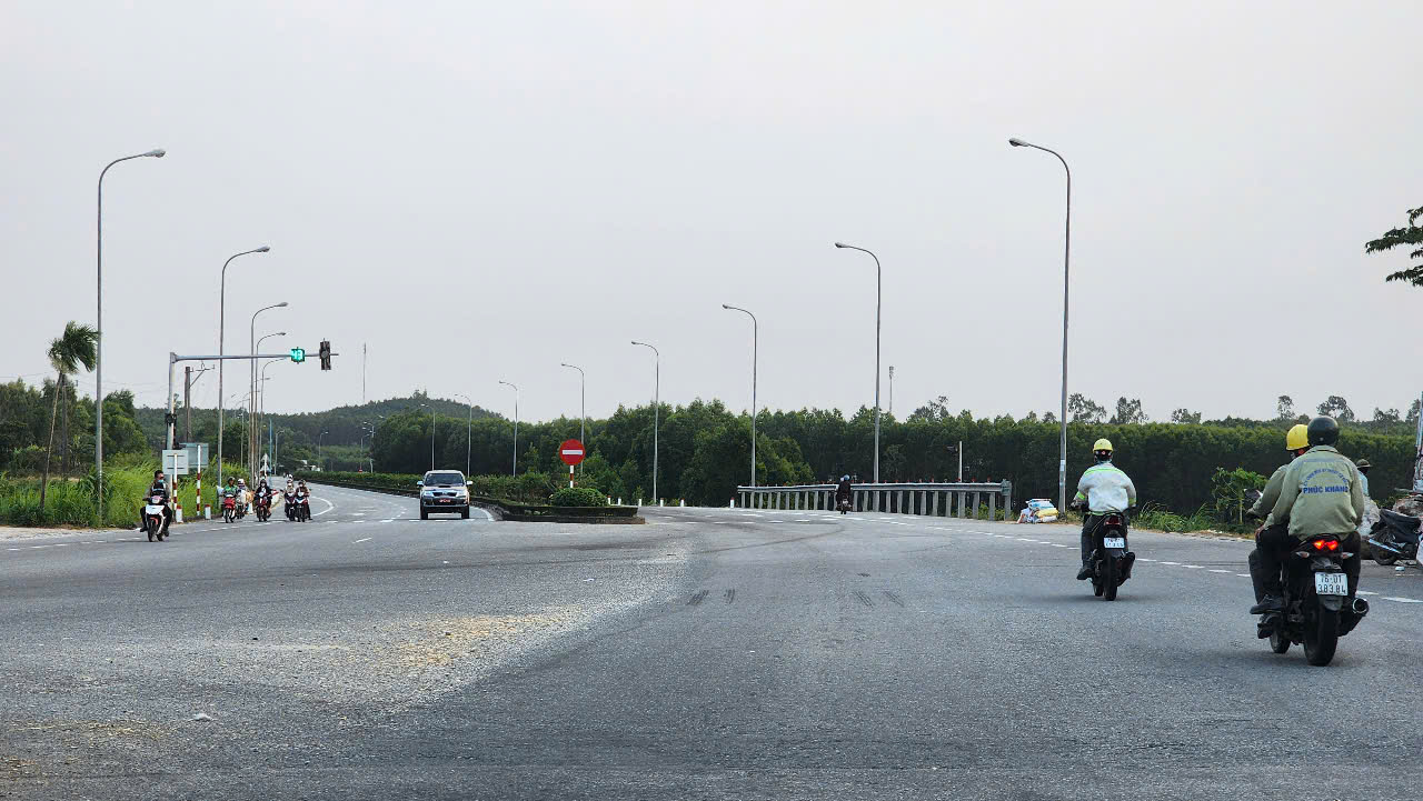Quảng Ng&atilde;i d&ugrave;ng 350 tỷ đầu tư những dự &aacute;n giao th&ocirc;ng n&agrave;o ở Dung Quất?- Ảnh 3.