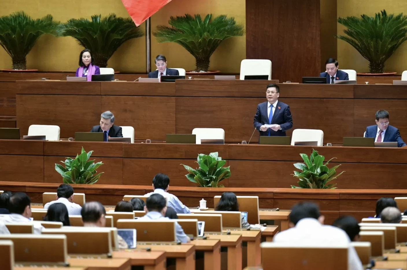 ĐBQH: Bịt lỗ hổng nguy hiểm trong mua b&aacute;n xyanua, ngăn c&aacute;c vụ đầu độc d&atilde; man- Ảnh 4.